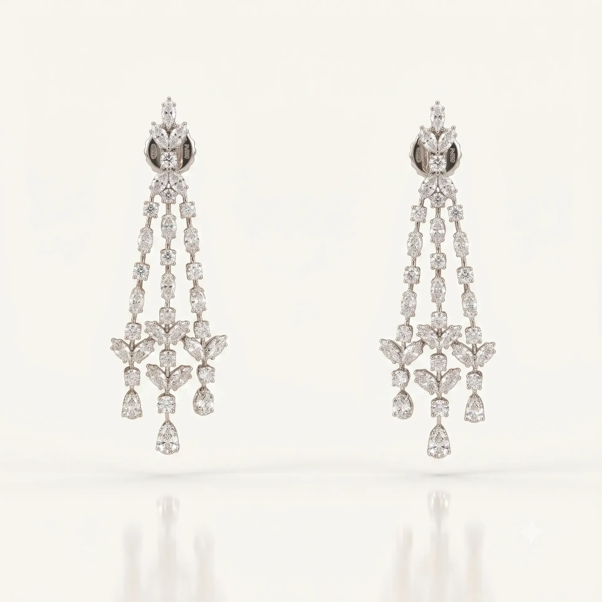 Earring chandelier pear shape