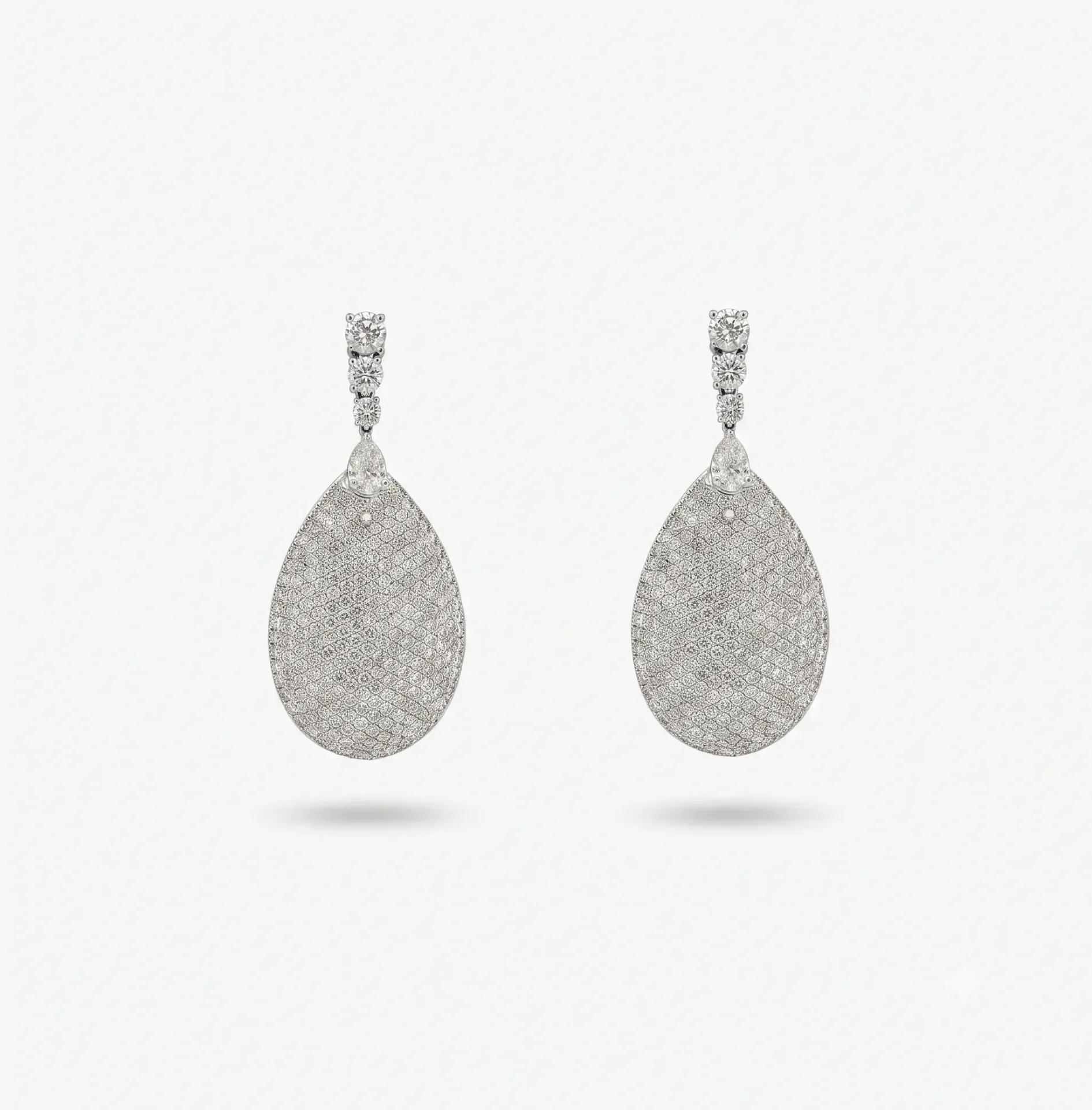 Earring drop pave