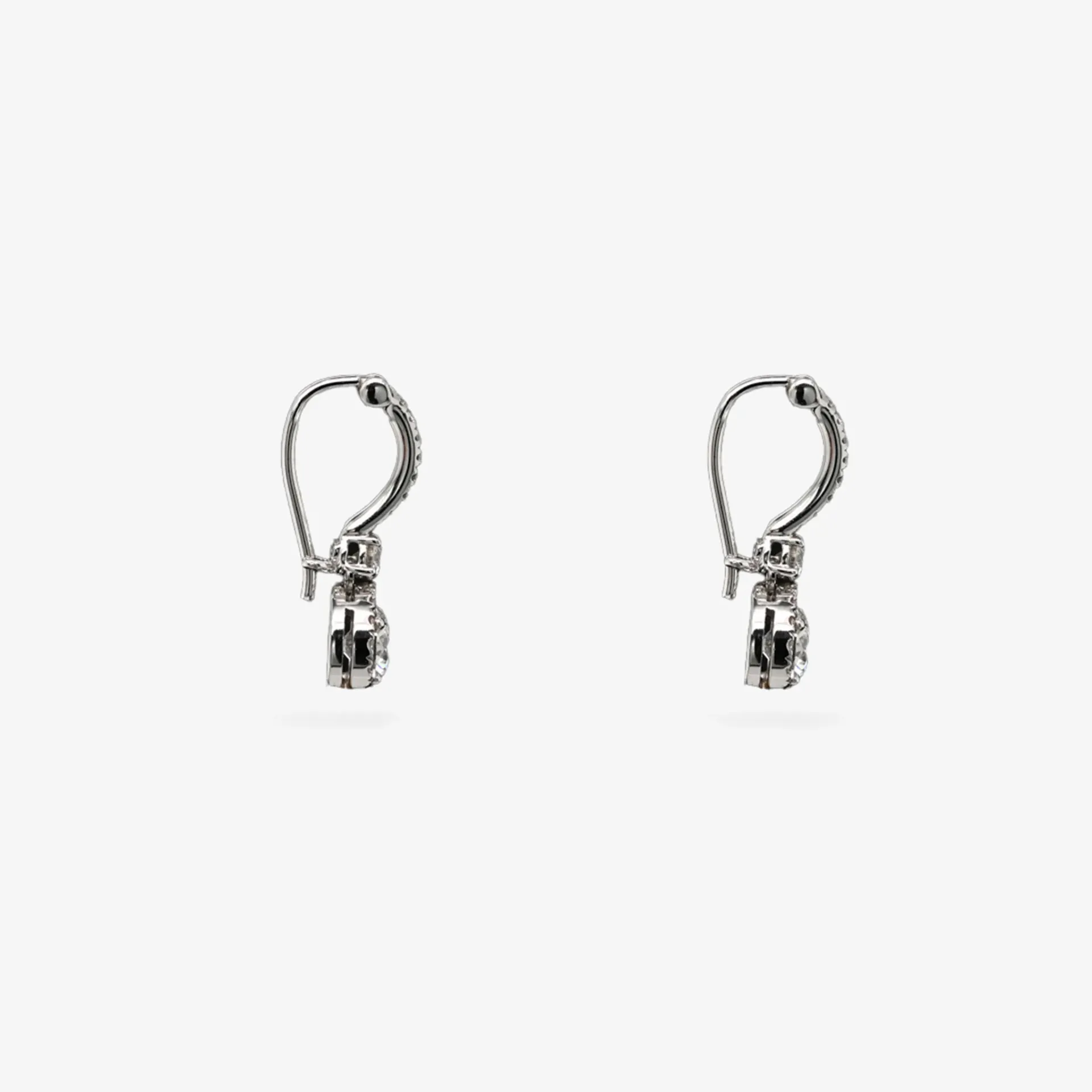 Earring drop solitaire round brilliant