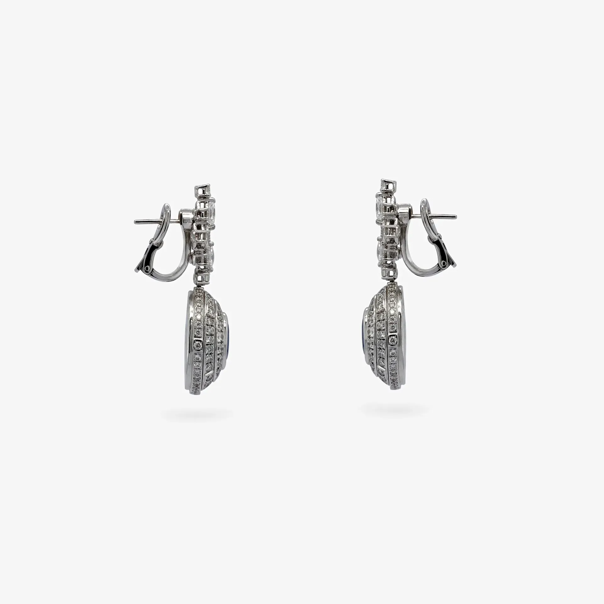  Earring drop oval sapphire 