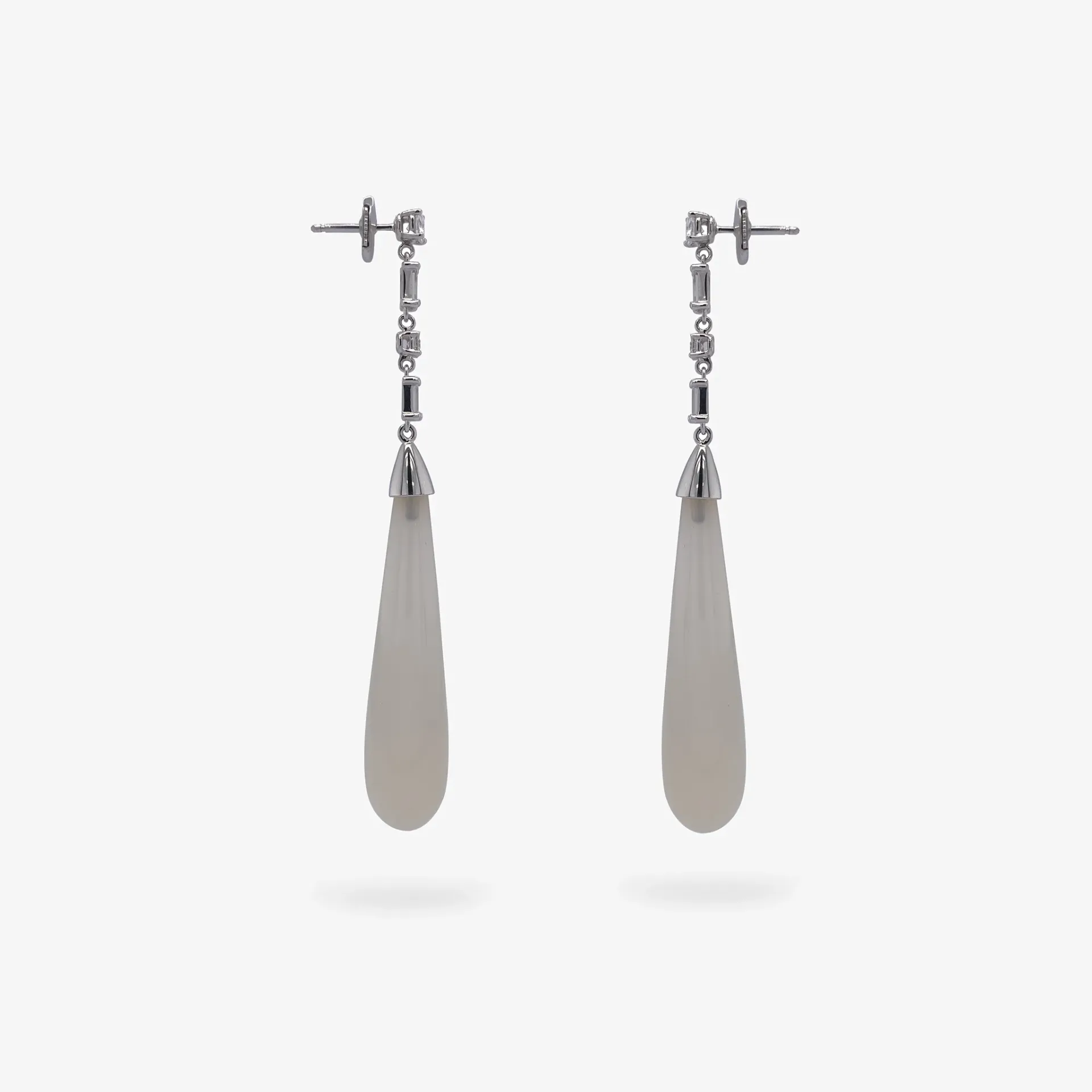 Earring drop jade