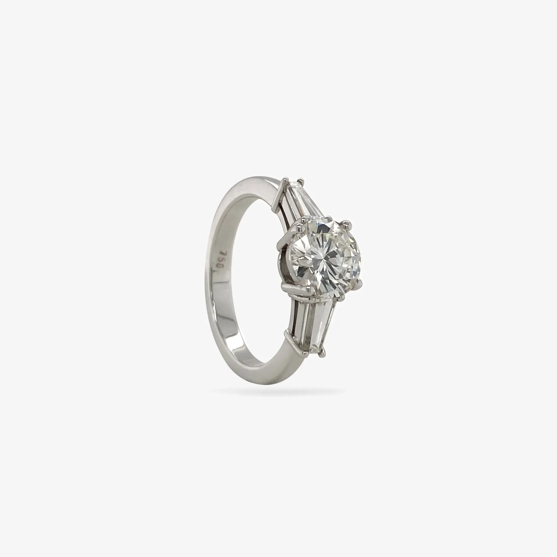 Ring solitaire round brilliant 1.36ct 